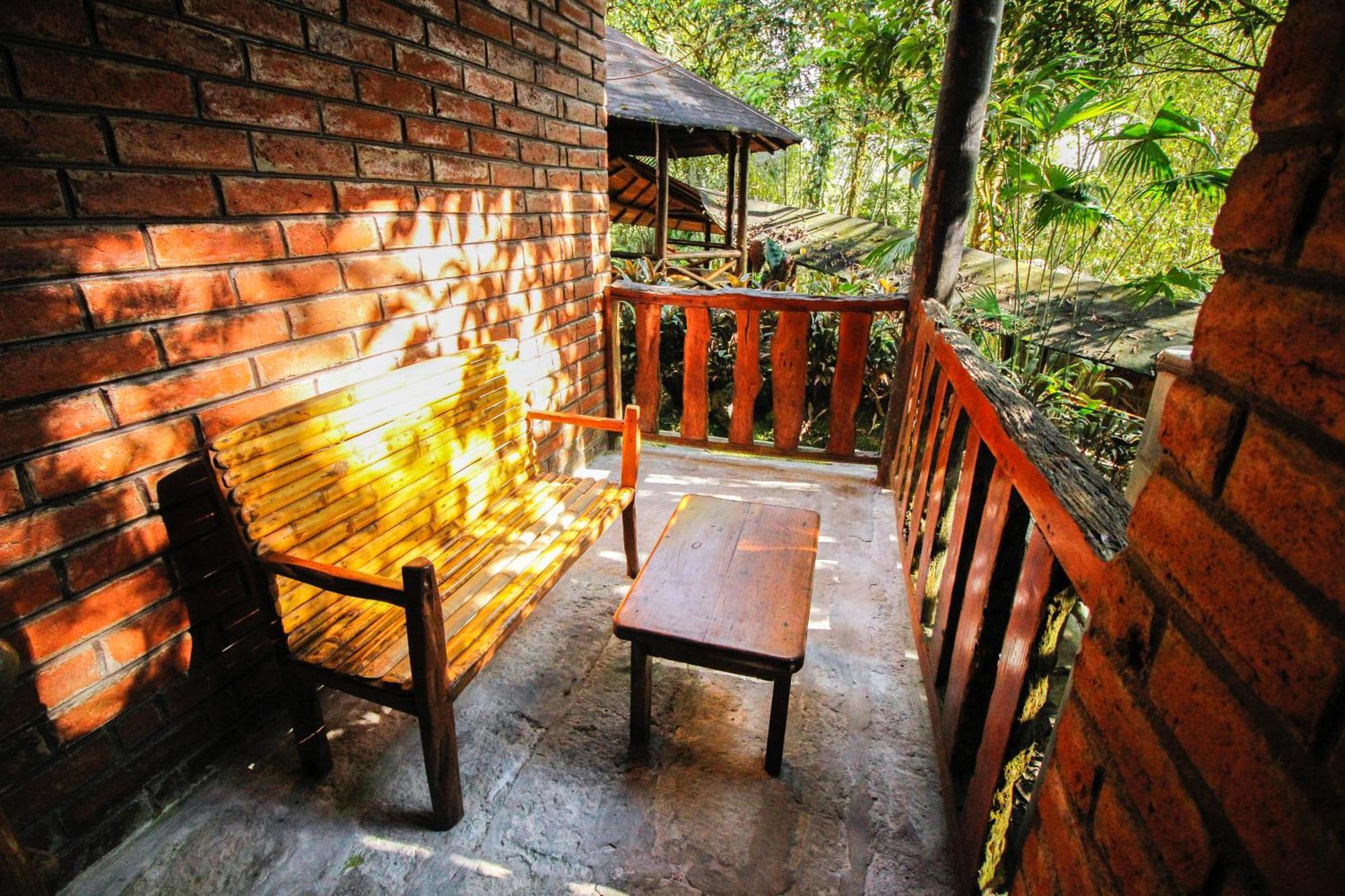 Hosteria Flor De Canela Puyo Dış mekan fotoğraf
